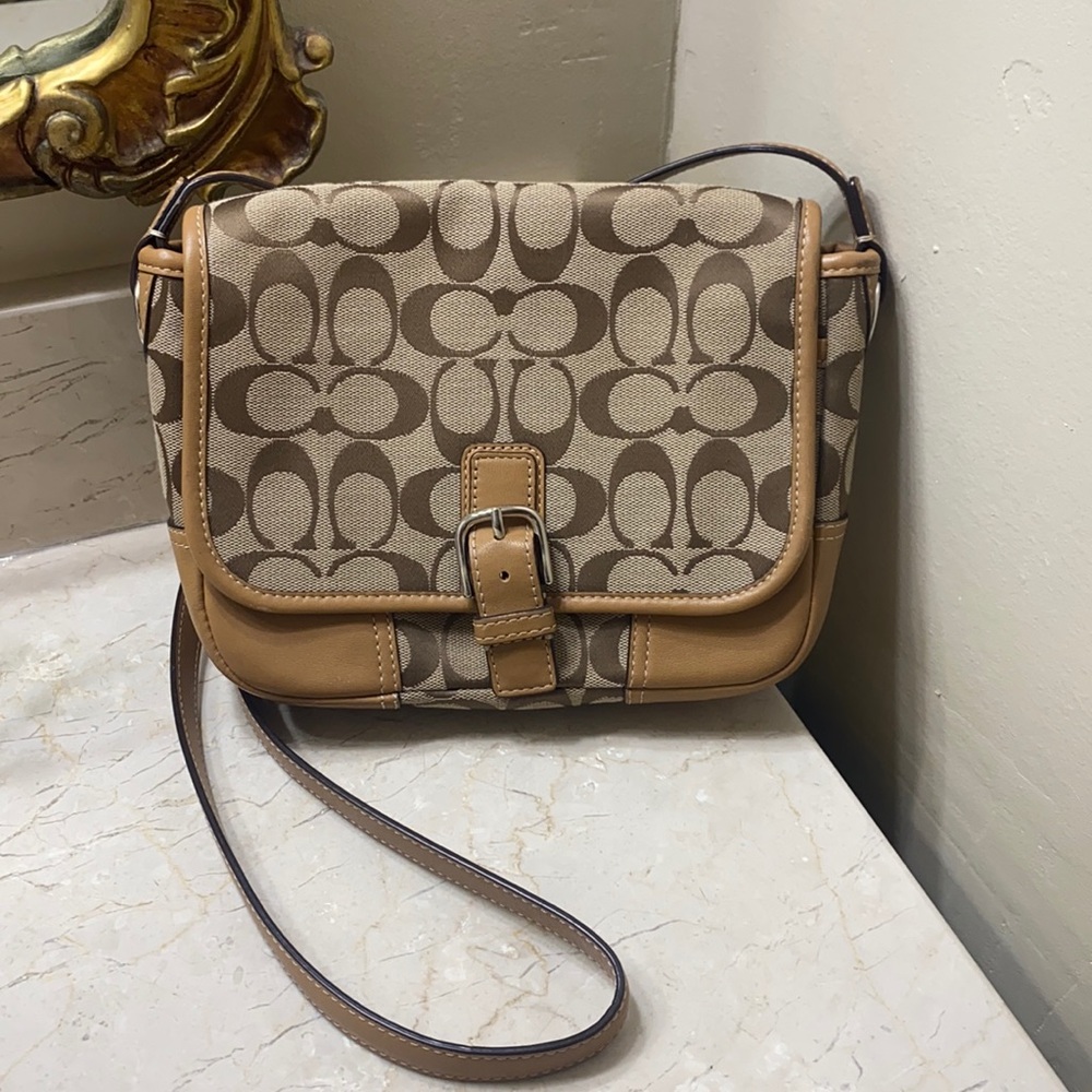 Coach cross body purse